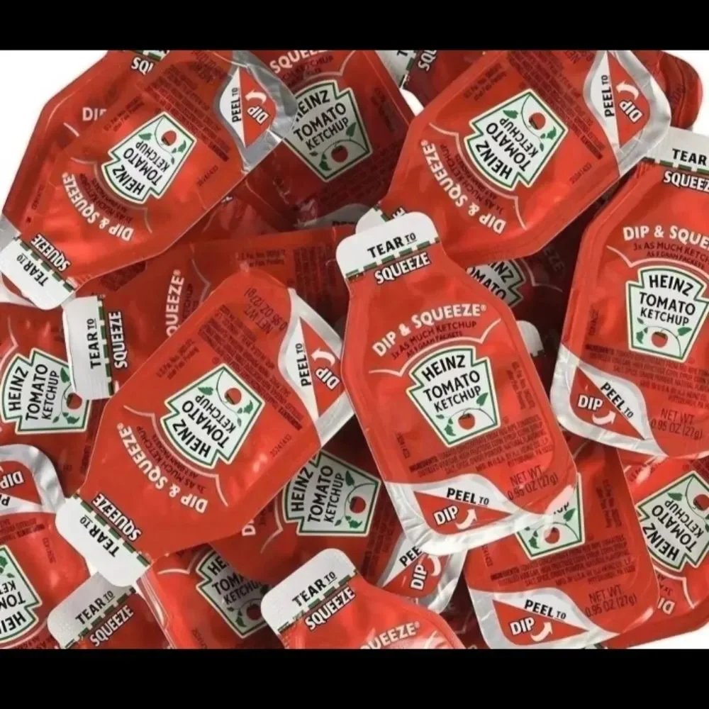 LOT OF 30 SAUCE PACKETS 0.95oz each HEINZ DIP & SQUEEZE KETCHUP